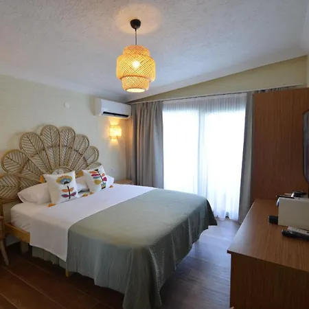 Ados 2* Marmara Adasi