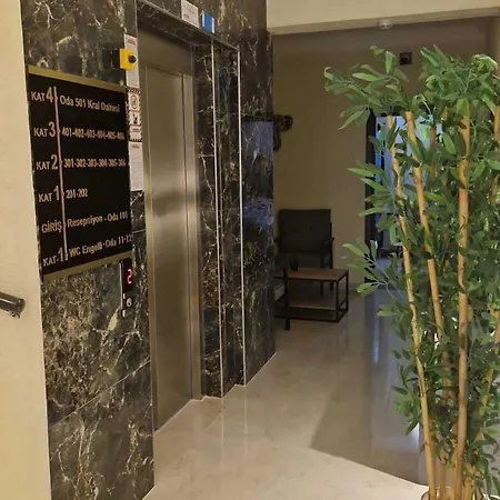 Hotel Ados