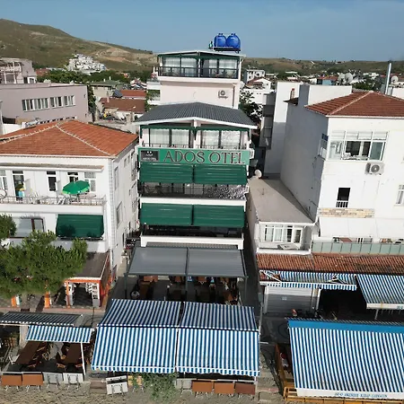 Ados Hotel